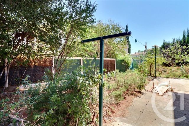 maison à vendre - 7 pièces - 191.0 m2 - FREJUS - 83 - PROVENCE-ALPES-COTE-D-AZUR - Century 21 Sud Habitat