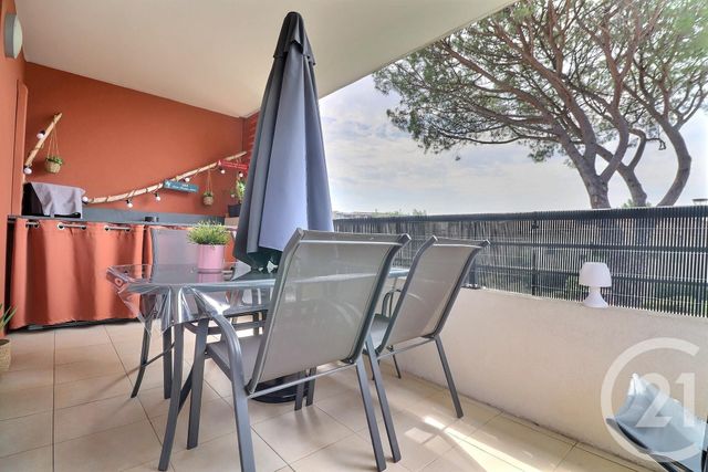 Appartement T4 à vendre - 4 pièces - 76.0 m2 - FREJUS - 83 - PROVENCE-ALPES-COTE-D-AZUR - Century 21 Sud Habitat