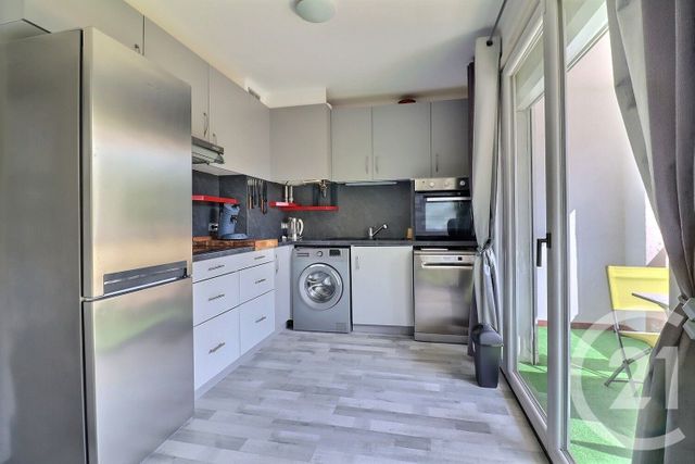 Appartement F3 à vendre - 3 pièces - 67.18 m2 - FREJUS - 83 - PROVENCE-ALPES-COTE-D-AZUR - Century 21 Sud Habitat