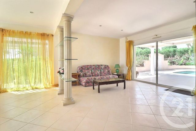 maison à vendre - 6 pièces - 245.0 m2 - FREJUS - 83 - PROVENCE-ALPES-COTE-D-AZUR - Century 21 Sud Habitat
