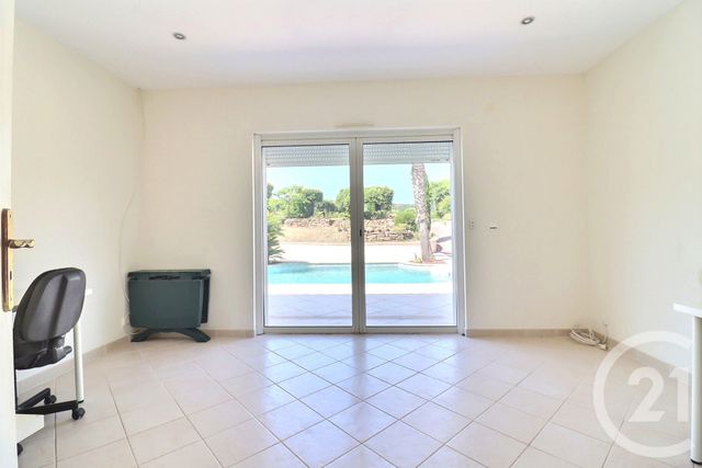 maison à vendre - 6 pièces - 245.0 m2 - FREJUS - 83 - PROVENCE-ALPES-COTE-D-AZUR - Century 21 Sud Habitat