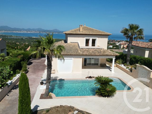 maison à vendre - 6 pièces - 245.0 m2 - FREJUS - 83 - PROVENCE-ALPES-COTE-D-AZUR - Century 21 Sud Habitat