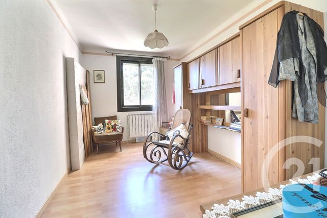 Appartement F3 à vendre - 3 pièces - 61.33 m2 - ST RAPHAEL - 83 - PROVENCE-ALPES-COTE-D-AZUR - Century 21 Sud Habitat