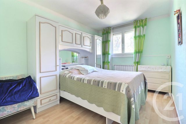 Appartement F3 à vendre - 3 pièces - 61.33 m2 - ST RAPHAEL - 83 - PROVENCE-ALPES-COTE-D-AZUR - Century 21 Sud Habitat