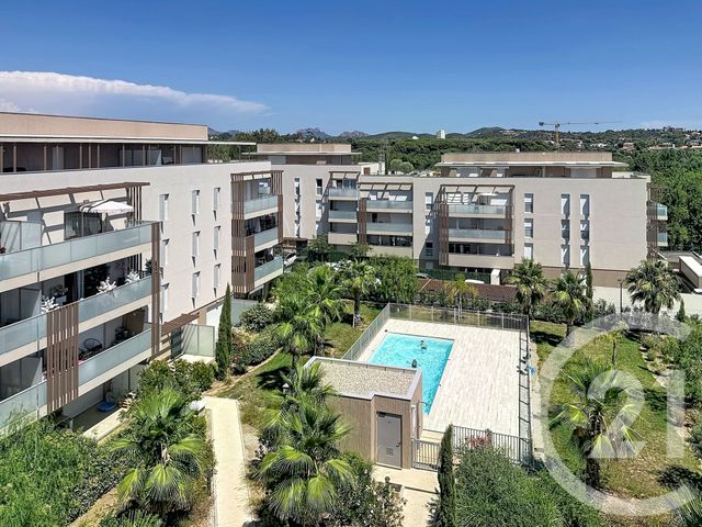 Appartement F3 à vendre - 3 pièces - 56.46 m2 - FREJUS - 83 - PROVENCE-ALPES-COTE-D-AZUR - Century 21 Sud Habitat