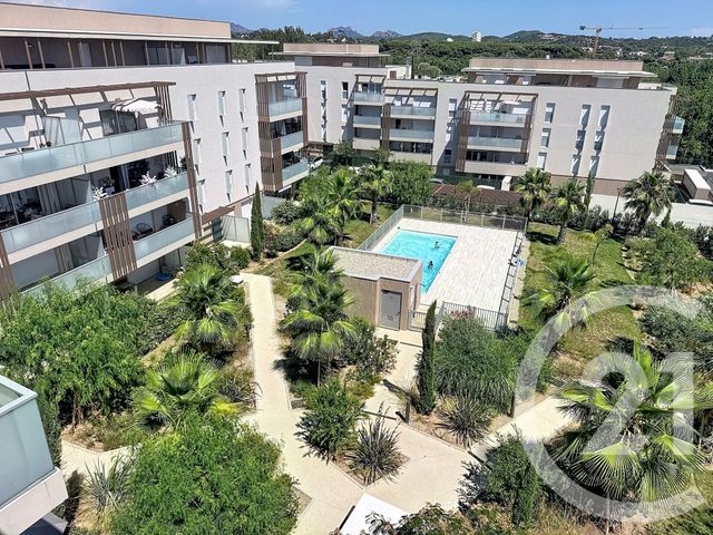 Appartement F3 à vendre - 3 pièces - 56.46 m2 - FREJUS - 83 - PROVENCE-ALPES-COTE-D-AZUR - Century 21 Sud Habitat
