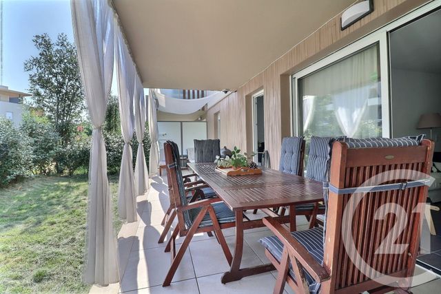 Appartement F3 à vendre - 3 pièces - 56.46 m2 - FREJUS - 83 - PROVENCE-ALPES-COTE-D-AZUR - Century 21 Sud Habitat