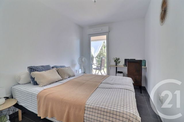 Appartement F3 à vendre - 3 pièces - 56.46 m2 - FREJUS - 83 - PROVENCE-ALPES-COTE-D-AZUR - Century 21 Sud Habitat