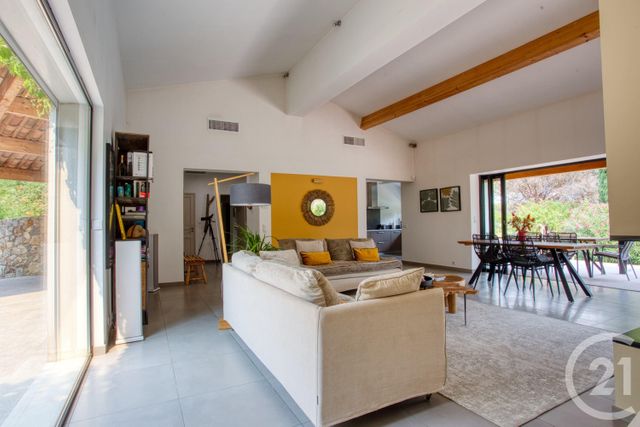 maison à vendre - 6 pièces - 200.0 m2 - PUGET SUR ARGENS - 83 - PROVENCE-ALPES-COTE-D-AZUR - Century 21 Sud Habitat