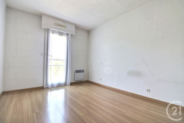 Appartement T4 à vendre - 4 pièces - 82.88 m2 - ST RAPHAEL - 83 - PROVENCE-ALPES-COTE-D-AZUR - Century 21 Sud Habitat