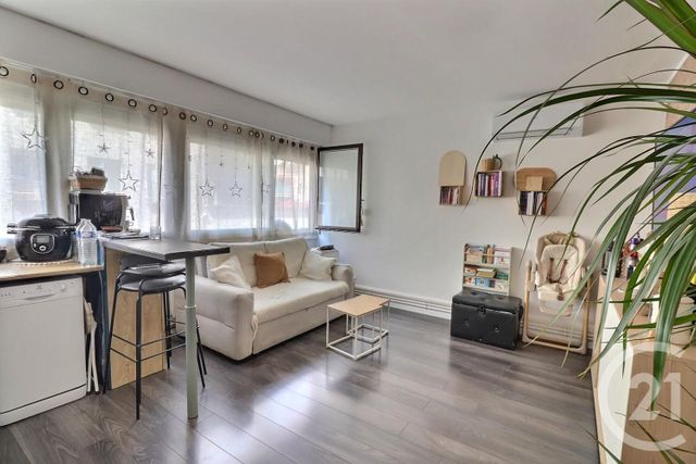 Appartement Studio à vendre ST RAPHAEL