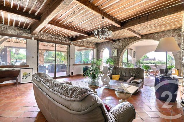maison à vendre - 12 pièces - 500.0 m2 - FREJUS - 83 - PROVENCE-ALPES-COTE-D-AZUR - Century 21 Sud Habitat