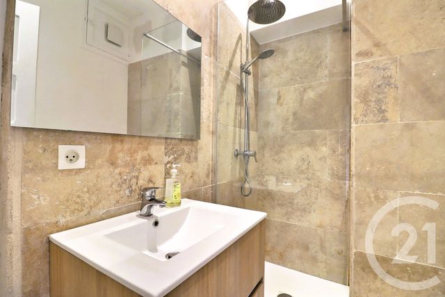 Appartement T2 à vendre - 2 pièces - 63.0 m2 - ST RAPHAEL - 83 - PROVENCE-ALPES-COTE-D-AZUR - Century 21 Sud Habitat
