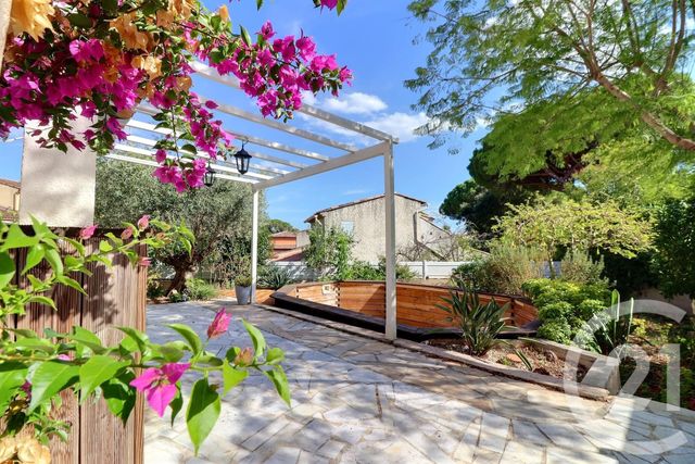 maison à vendre - 3 pièces - 91.6 m2 - FREJUS - 83 - PROVENCE-ALPES-COTE-D-AZUR - Century 21 Sud Habitat