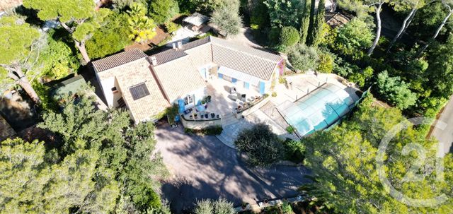 maison à vendre - 4 pièces - 130.18 m2 - FREJUS - 83 - PROVENCE-ALPES-COTE-D-AZUR - Century 21 Sud Habitat
