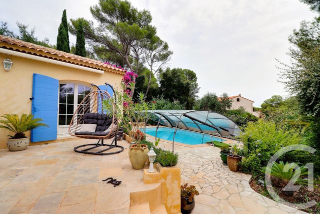 maison à vendre - 4 pièces - 130.18 m2 - FREJUS - 83 - PROVENCE-ALPES-COTE-D-AZUR - Century 21 Sud Habitat