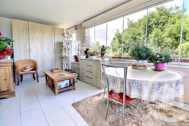 Appartement T2 à vendre ROQUEBRUNE SUR ARGENS