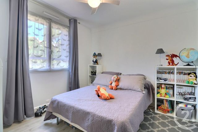 maison à vendre - 9 pièces - 151.0 m2 - FREJUS - 83 - PROVENCE-ALPES-COTE-D-AZUR - Century 21 Sud Habitat