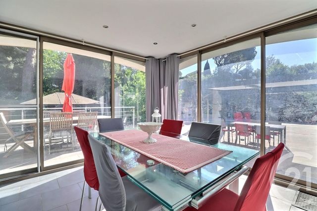 maison à vendre - 9 pièces - 151.0 m2 - FREJUS - 83 - PROVENCE-ALPES-COTE-D-AZUR - Century 21 Sud Habitat