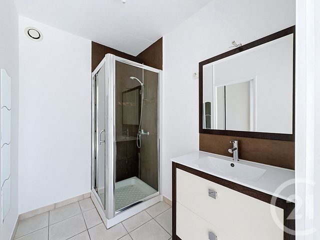 Appartement T2 à vendre - 2 pièces - 48.0 m2 - FREJUS - 83 - PROVENCE-ALPES-COTE-D-AZUR - Century 21 Sud Habitat