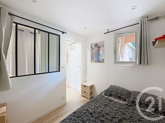 Appartement T2 à vendre - 2 pièces - 25.05 m2 - FREJUS - 83 - PROVENCE-ALPES-COTE-D-AZUR - Century 21 Sud Habitat